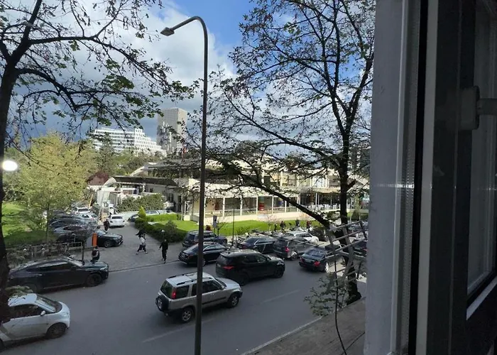 Apartament In Blloku In Front Of Taiwan