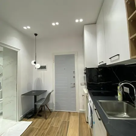 Apartament In Blloku In Front Of Taiwan Tirana Exterior photo
