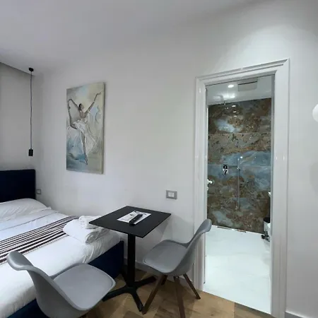 Apartament In Blloku In Front Of Taiwan Tirana Exterior photo